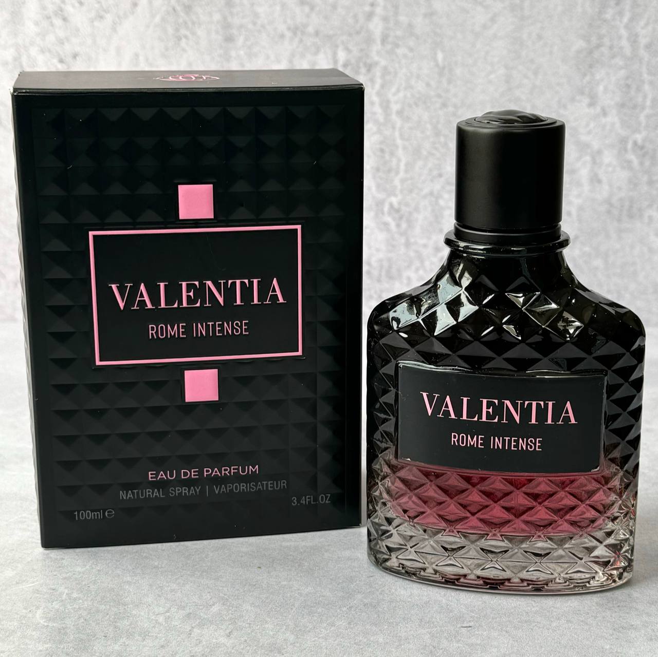 عطر ادکلن مردانه والنتینو اومو بورن این روما اینتنس فراگرنس ورد
